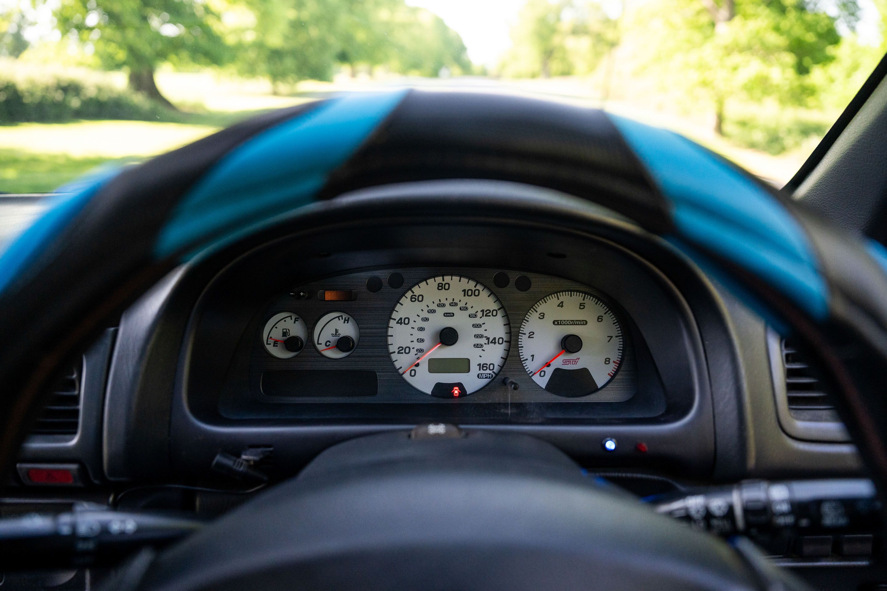 Photo 5 of 12 of 2000 Subaru Impreza P1
