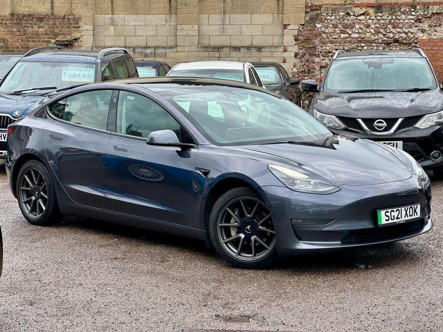 Used 2021 TESLA MODEL 3 LONG RANGE AWD For Sale PistonHeads UK used-2021-tesla-model-3-long-range-awd-for-sale-pistonheads-uk