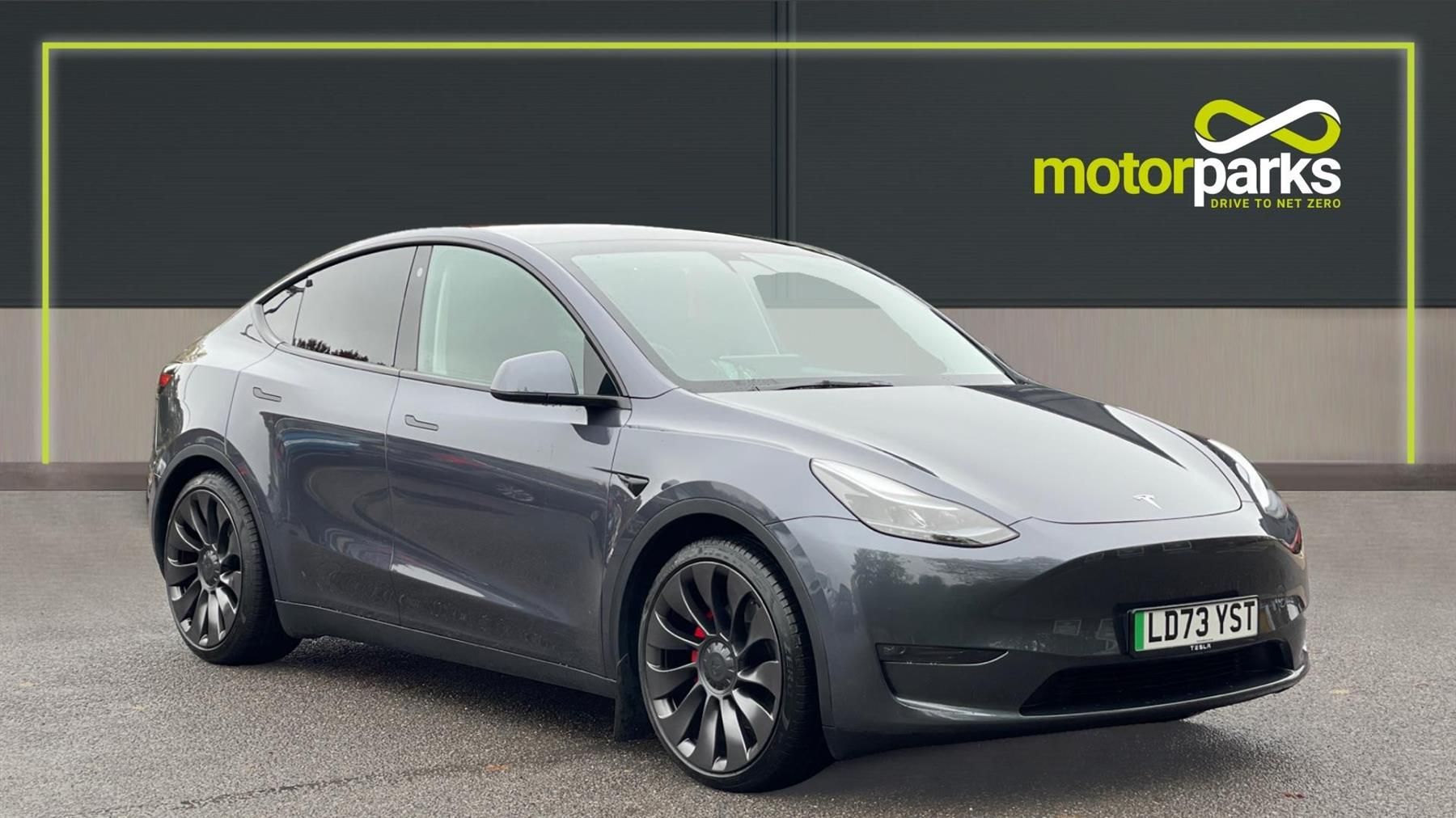 Used 2023 TESLA MODEL Y PERFORMANCE AWD for sale - PistonHeads UK