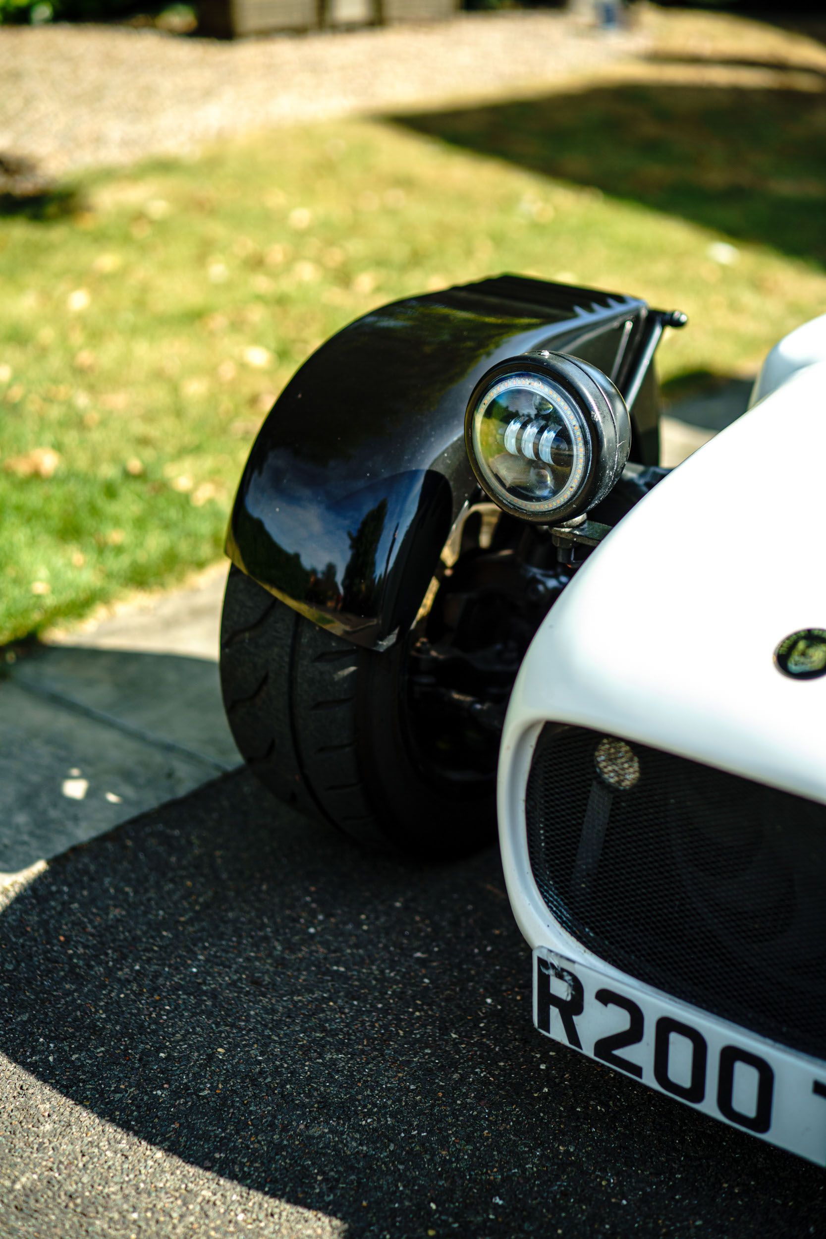Photo 3 of 12 of 2014 Tiger Racing R10 2.0 Duratec
