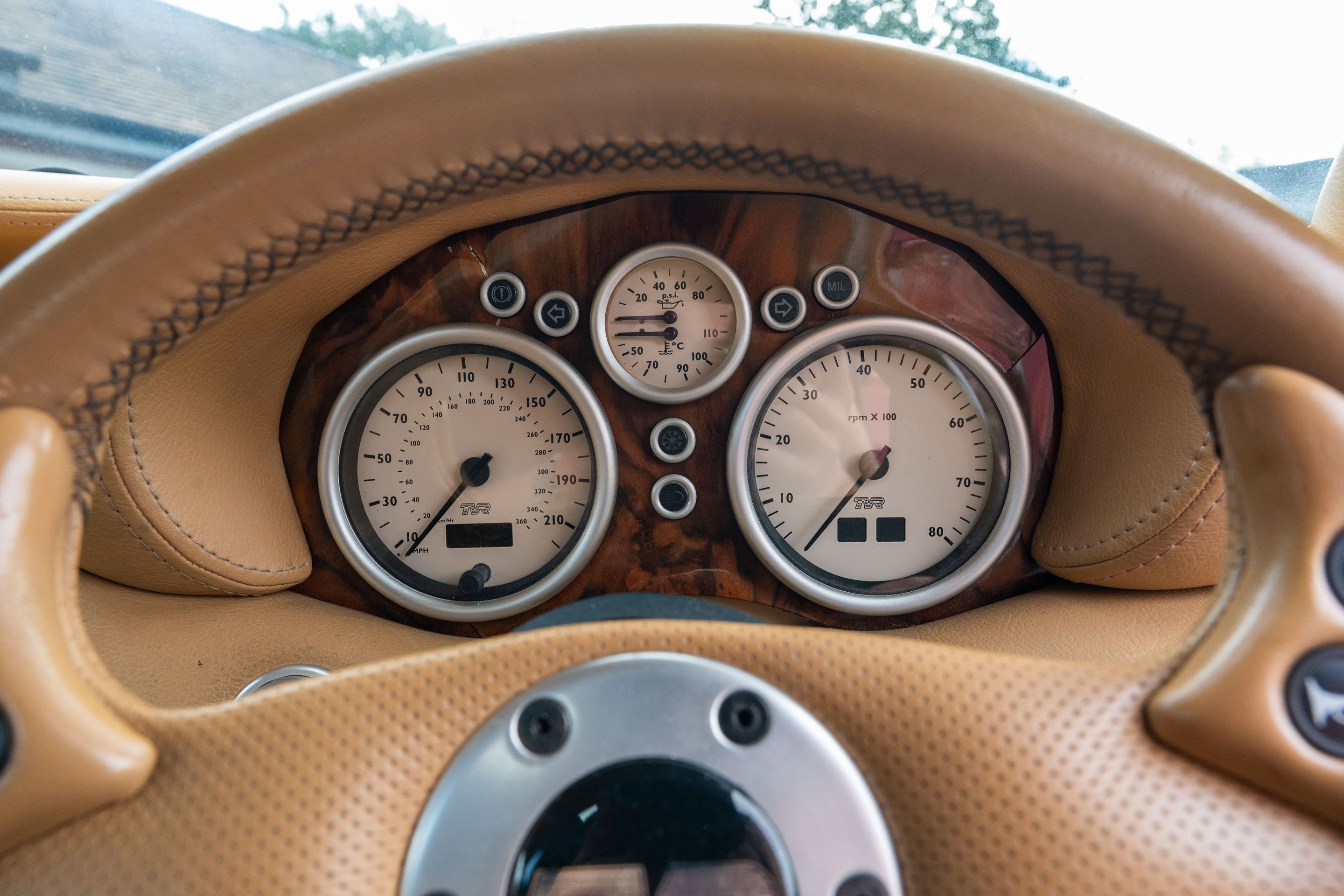 Photo 7 of 12 of 2000 TVR Cerbera Speed Six 4.0-litre