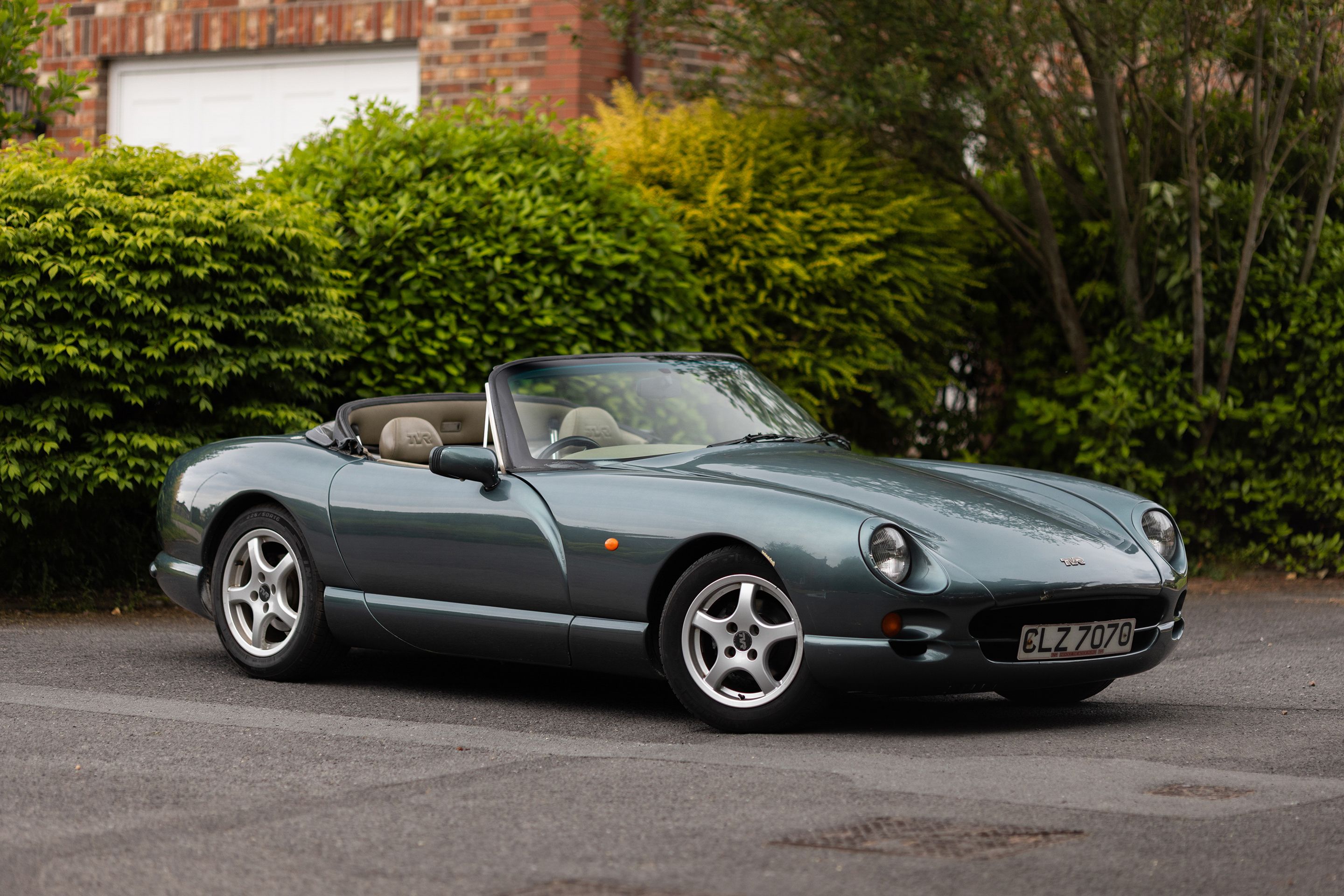 Photo 2 of 12 of 1998 TVR Chimaera 4.0 V8 - Single Owner From New