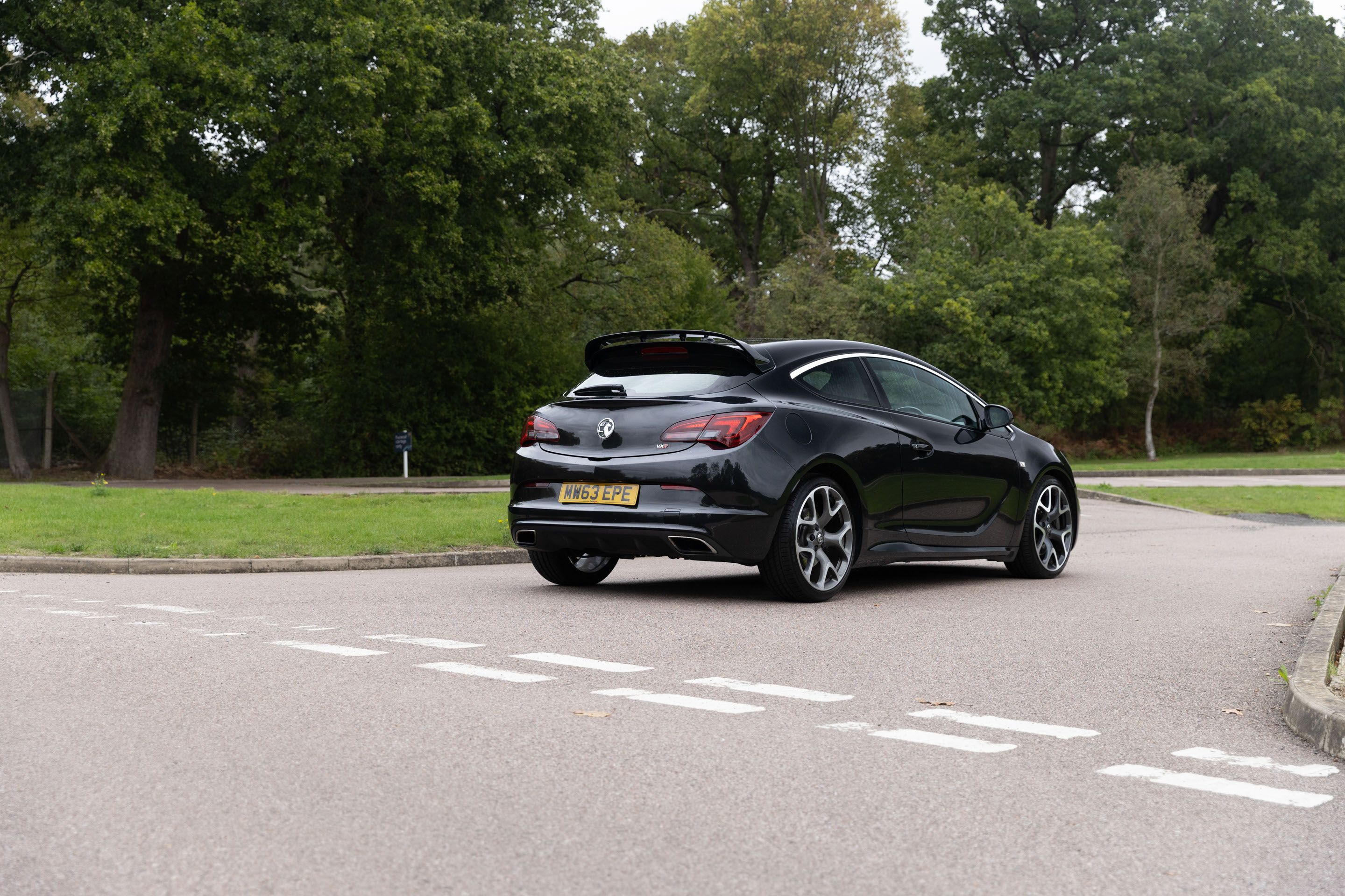 Genuine Vauxhall Astra GTC & VXR Blank Service Book - New, Official Logbook 7 thumbnail image