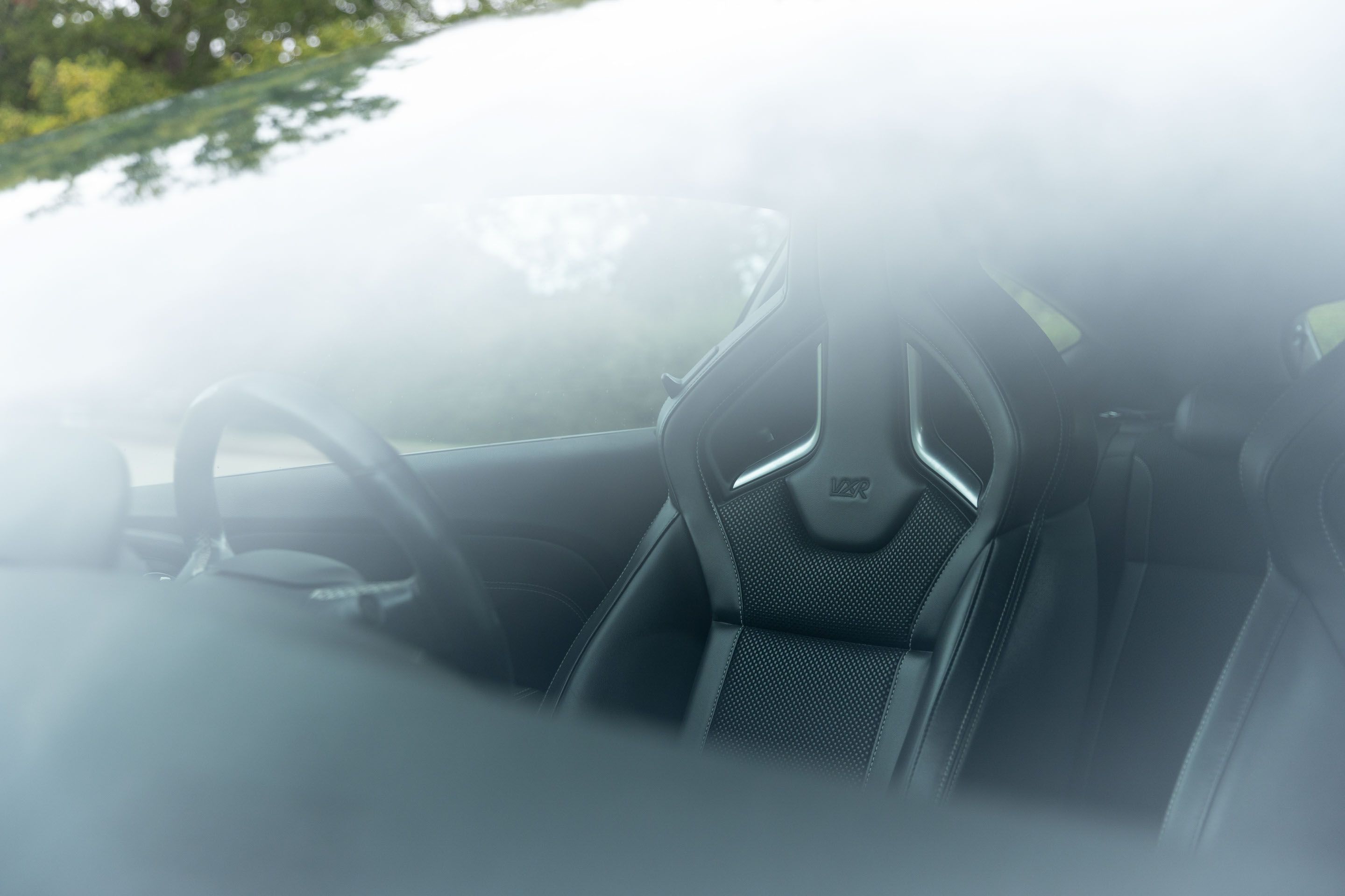 Photo 4 of 12 of 2013 Vauxhall Astra VXR