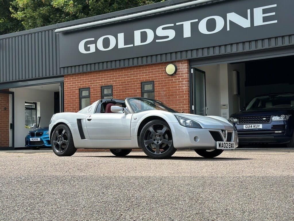 Vauxhall VX220 2.2L 16V 2d 147 BHP