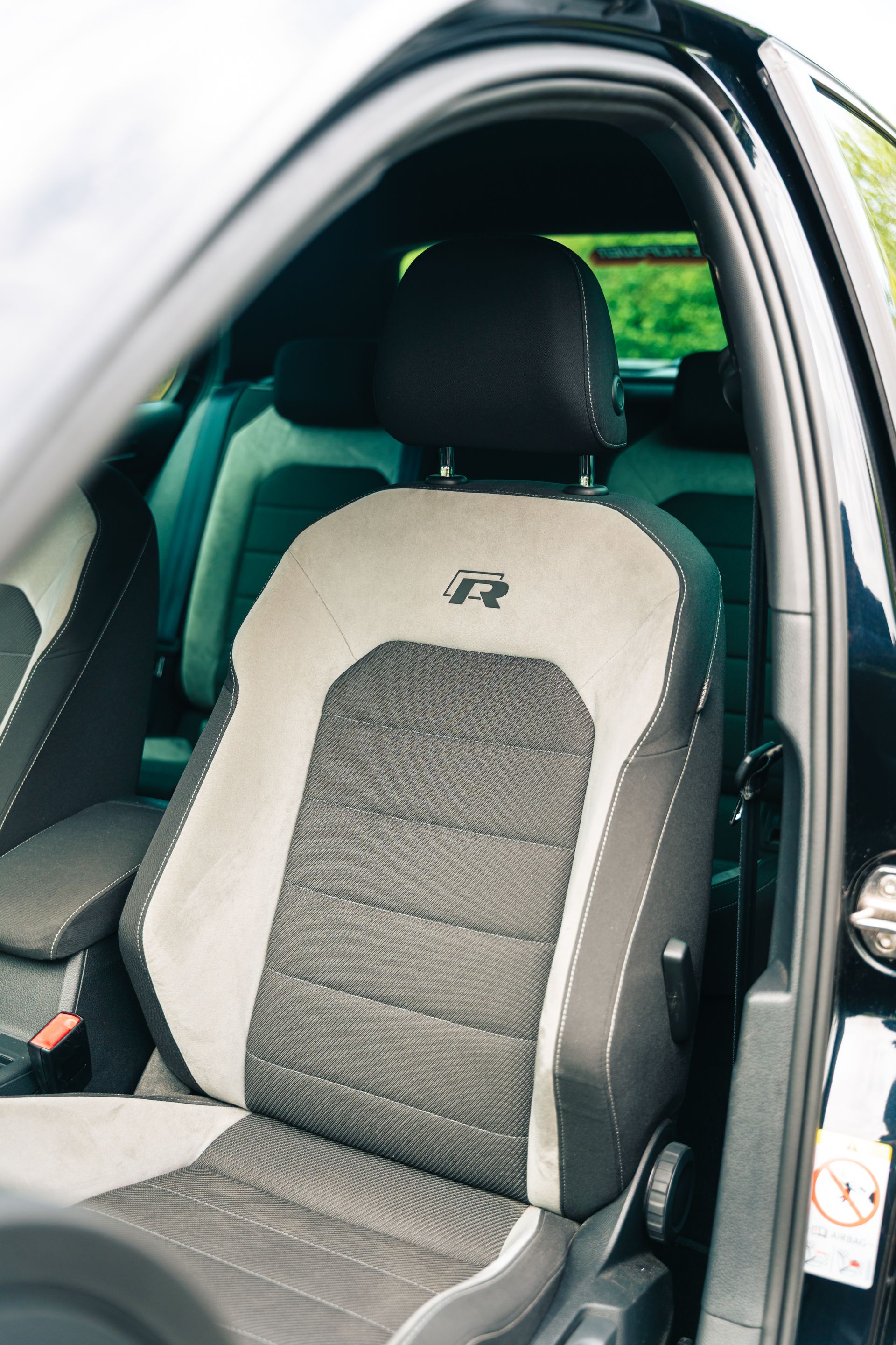Photo 6 of 12 of 2014 Volkswagen Golf R DSG Stage 1 REVO