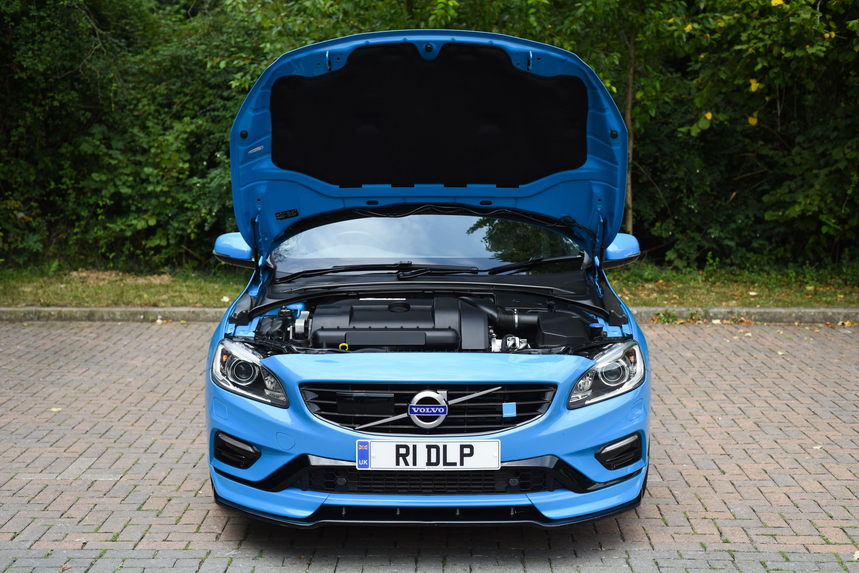 Photo 10 of 12 of 2015 Volvo V60 Polestar