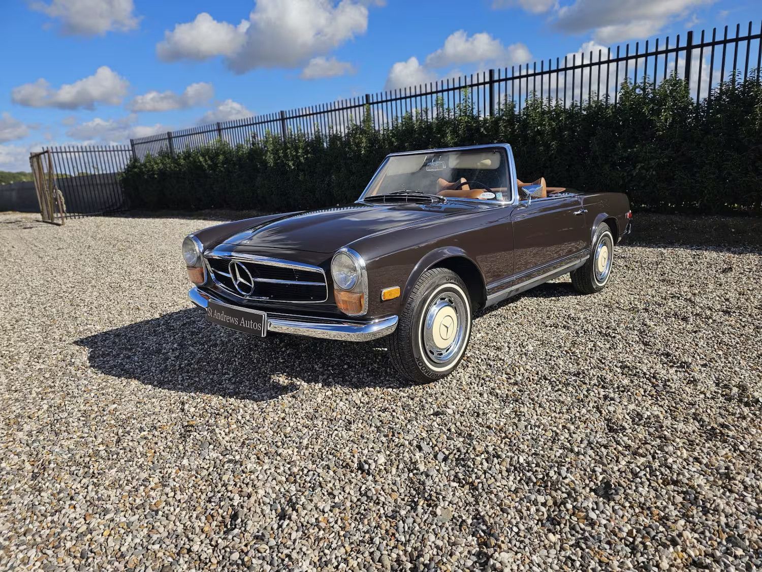 Mercedes-Benz 280