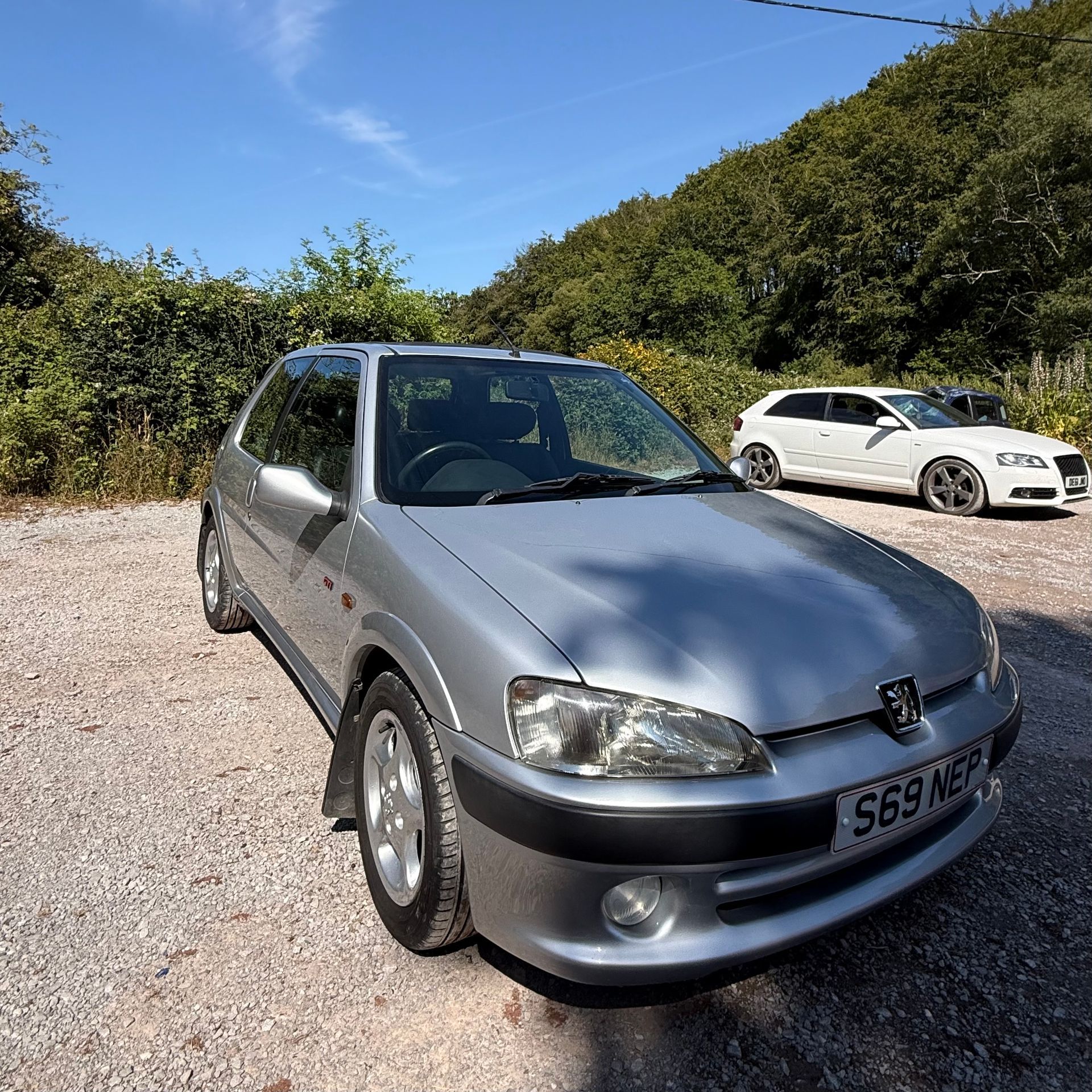 Peugeot 106