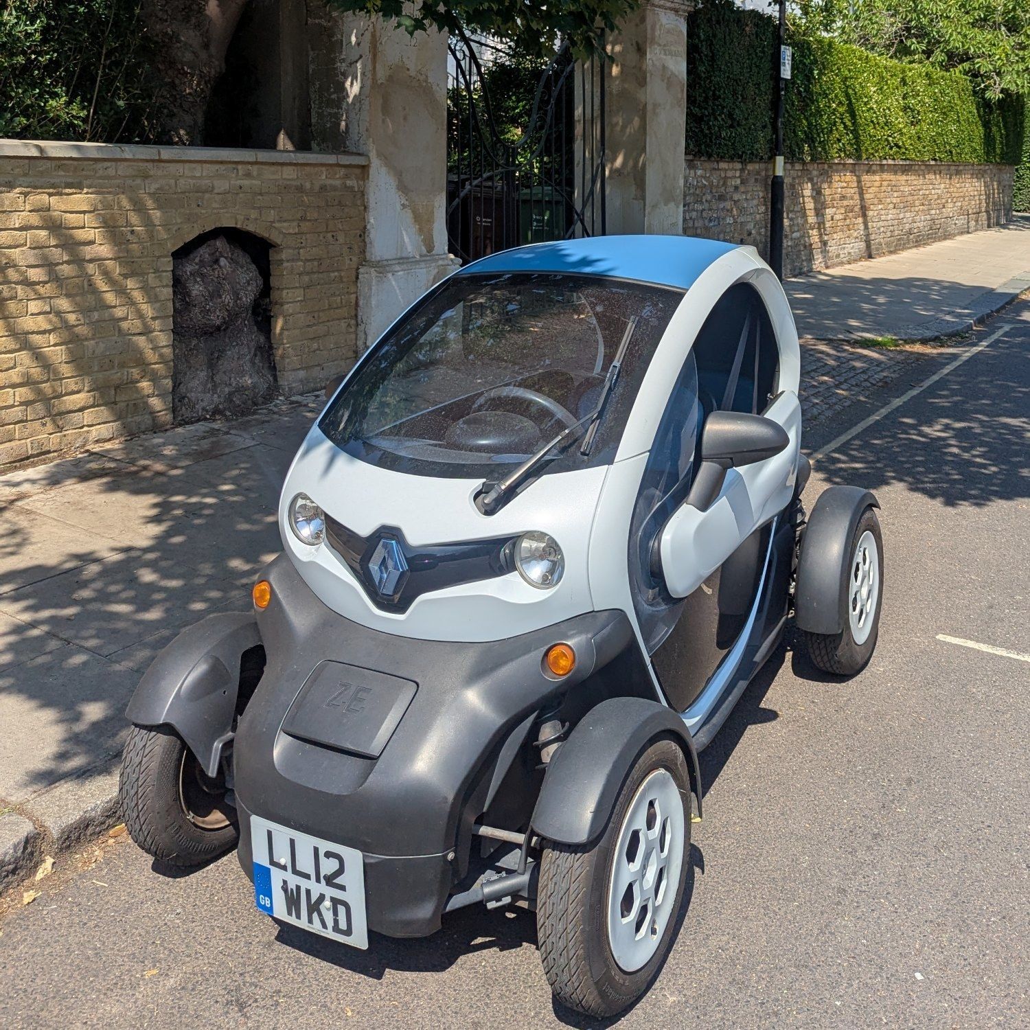 Renault Twizy Battery owned outright